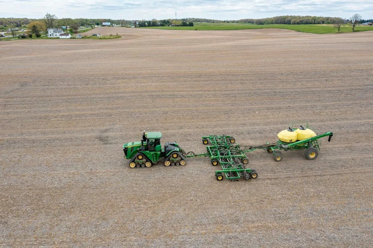 War-Related Fertilizer Shortage Could Cut U.S. Soil And Water Pollution — At A Cost