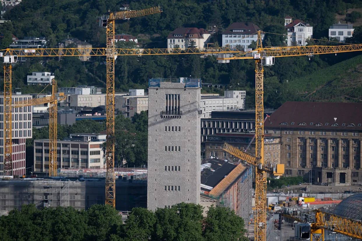Germany’s Lower House Approves Law to Fast‑Track Motorway, Rail and Waterway Projects