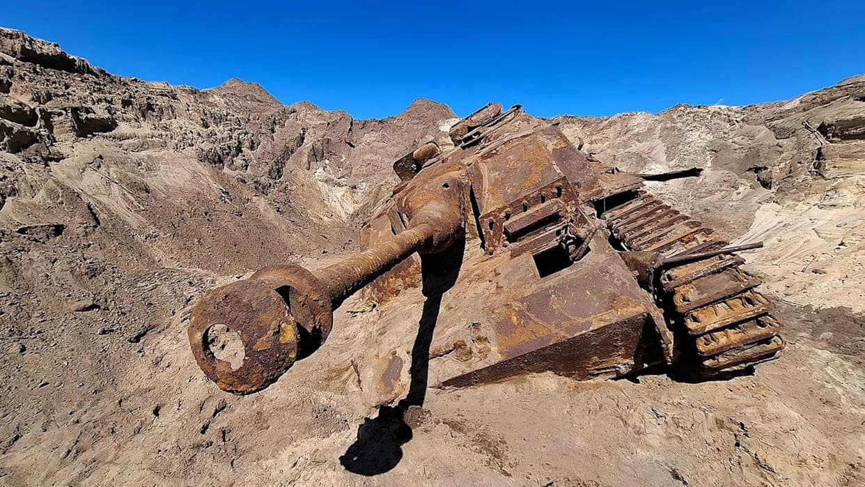 Nearly Complete WWII StuG III Assault Gun Dug Up Near Germany’s North Sea Coast