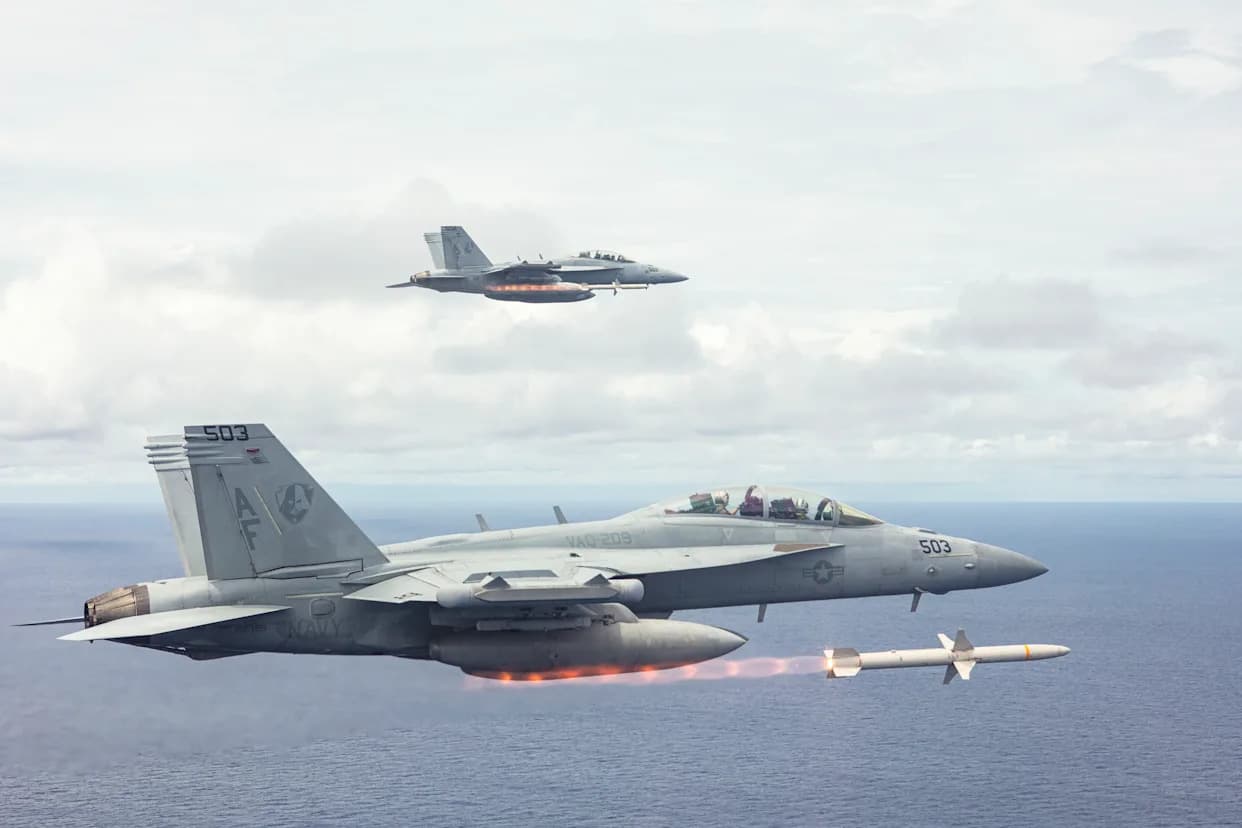 US Navy Seeks Up to 600 Next‑Gen Anti‑Radar Missiles Per Year as Demand Doubles