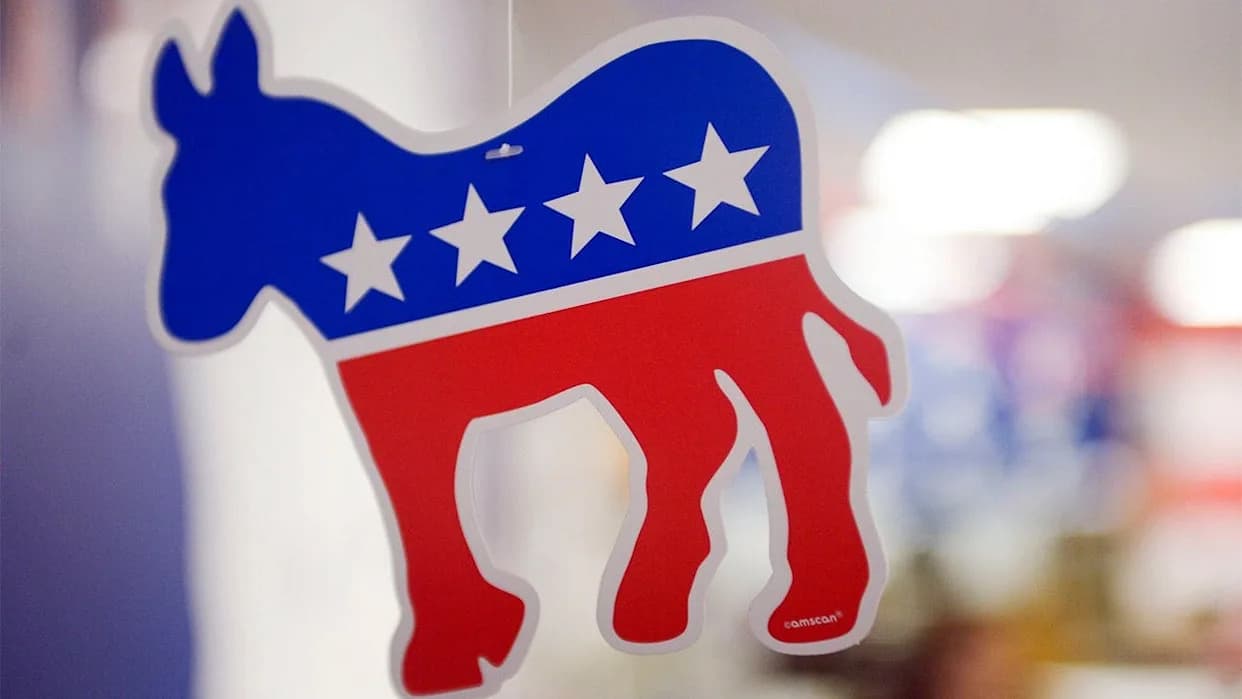 NYT Columnist Blasts Democratic Fundraising as “Pathetic Groveling,” Urges Confident, Hopeful Pitch