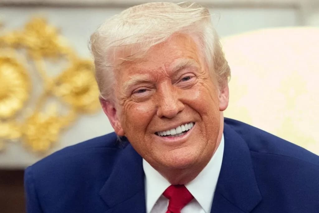 Pritzker Says Trump Is 'Suffering From Dementia'; White House Calls His Health 'Exceptional'