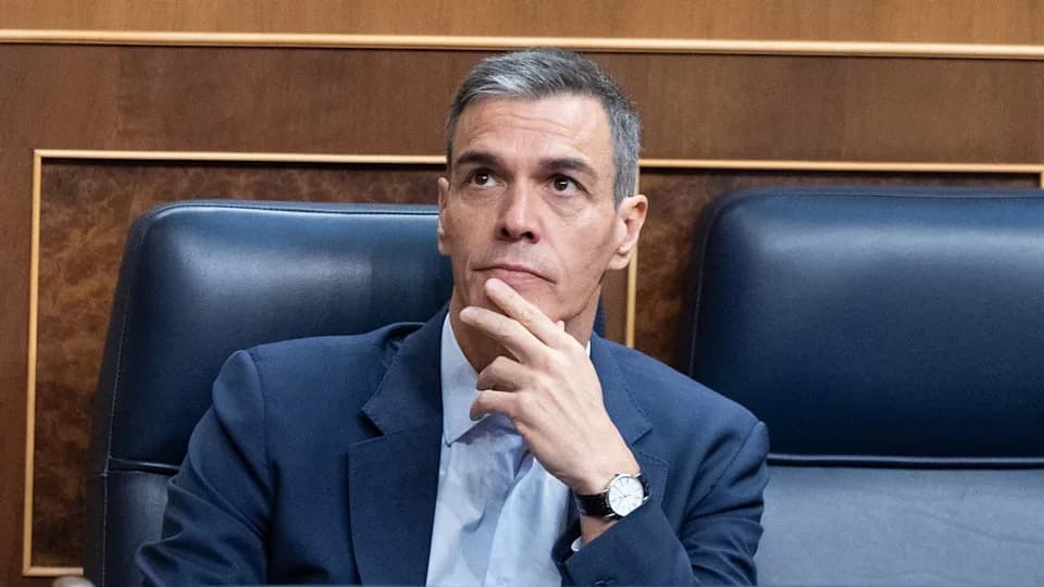 Spain’s PM Faces Corruption Storm After Ex-Minister’s 24-Year Conviction