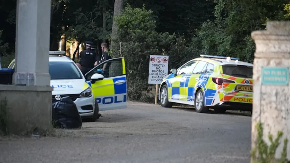 Stun Gun and Batons Found After Evacuation Of UK Ijtima — Weapons Not Linked To Alleged Threat