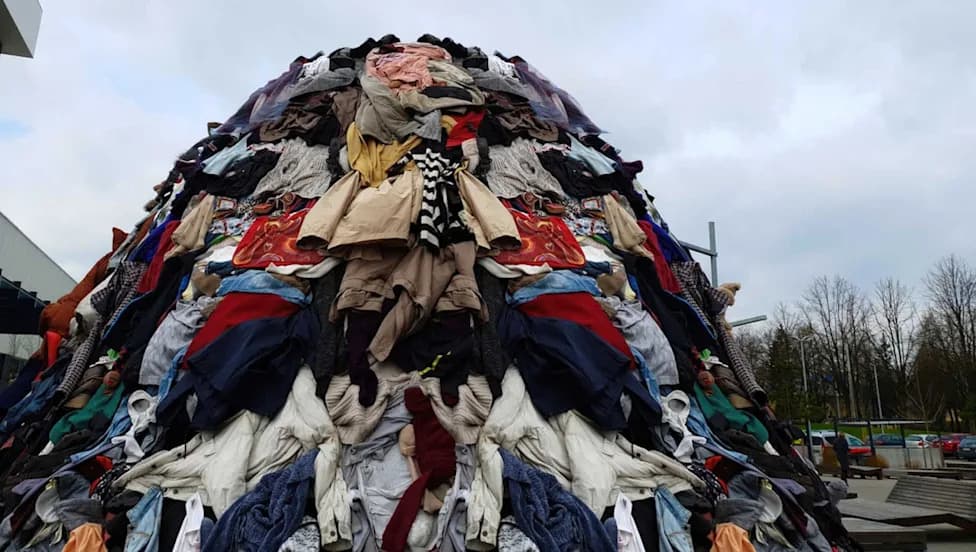 US Discards 10.4 Billion Garments a Year — Extending Use May Outpace Recycling Tech