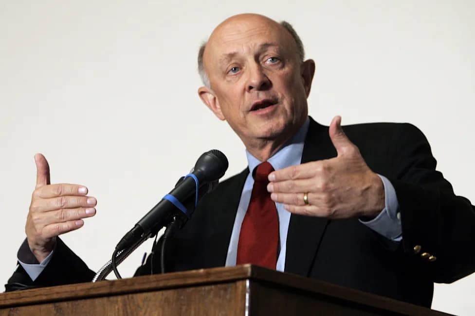 R. James Woolsey, Former CIA Director and National Security Figure, Dies at 84