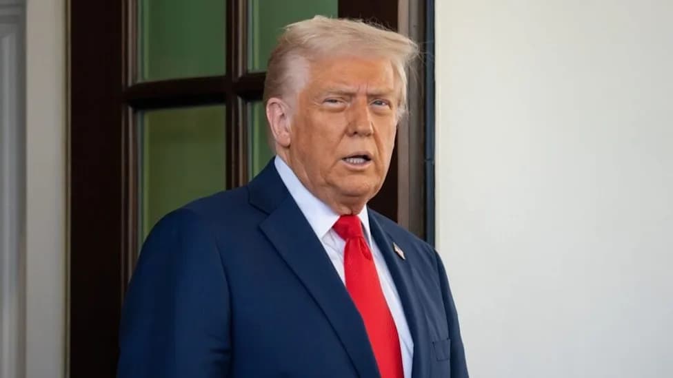 Trump Says Qatar-Donated Boeing 747 Will Be Upgraded in a Month — Experts Say Full Retrofit Likely Takes Longer