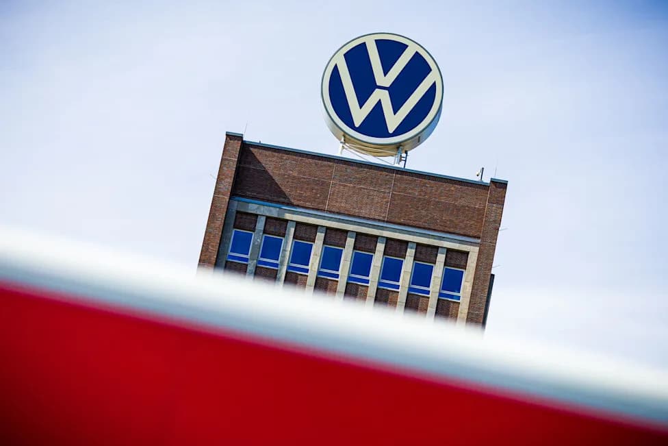 Volkswagen Hires 100 Sheep To Tend Poznań Solar Farm — A Grazing Solution For Greener Energy