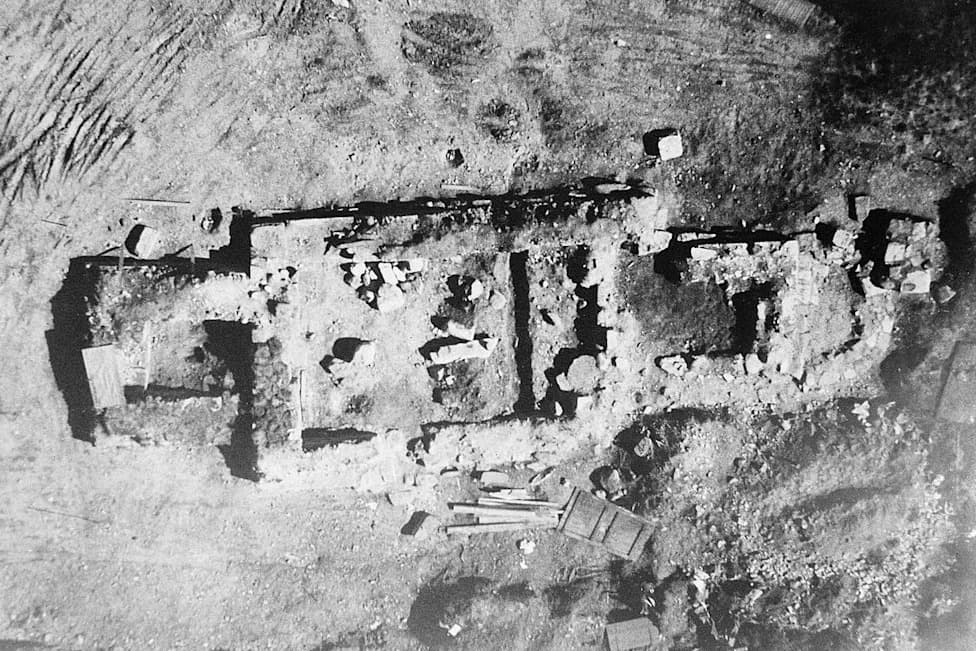 DNA Study Upends Assumption That Viking-Age Graves Contained Families