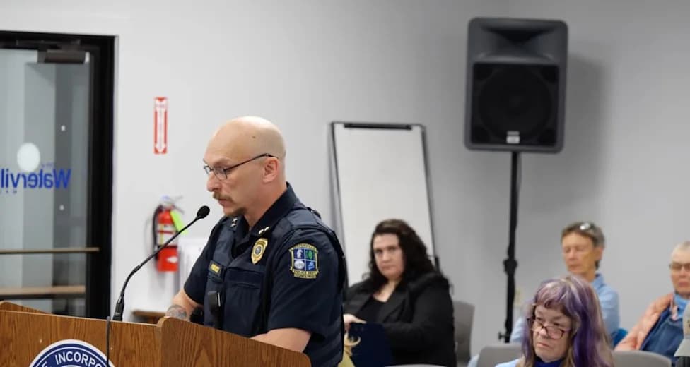 Waterville Council Bans City Employees — Including Police — From Cooperating With ICE; Measure Passes 6-1