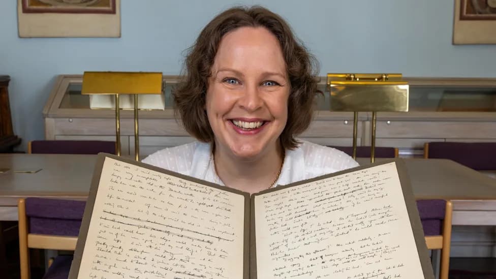 Handwritten Turing Short Story Reveals Playful, Sexual Side Of The Codebreaker