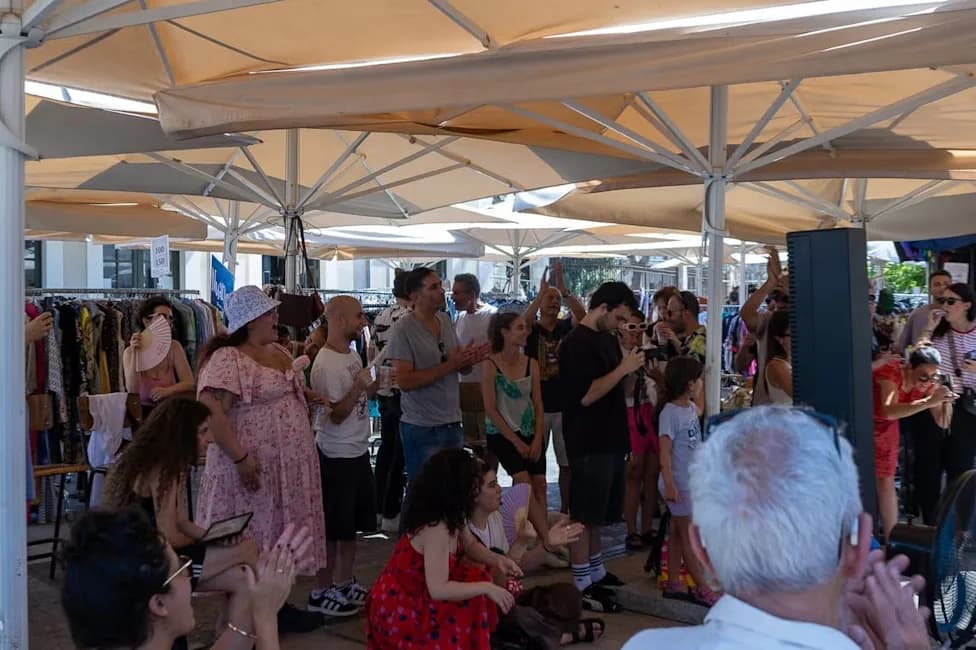 Scorching Heat and Growing War Fears: Israelis Navigate Beaches, Bomb Shelters and Uncertainty