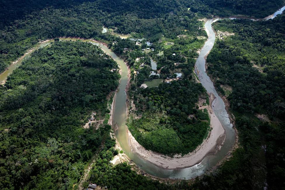 Brazil and Peru Sign Pact to Protect Indigenous Border Lands After Armed Incursion