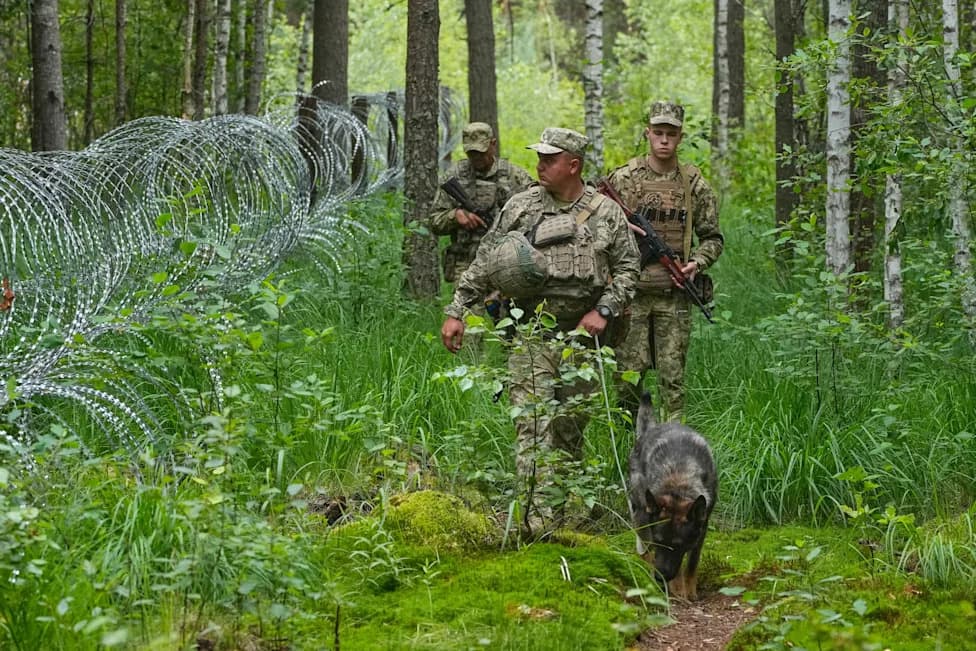 Ukraine Intensifies Fortifications Along Belarus Border Years After Invasion