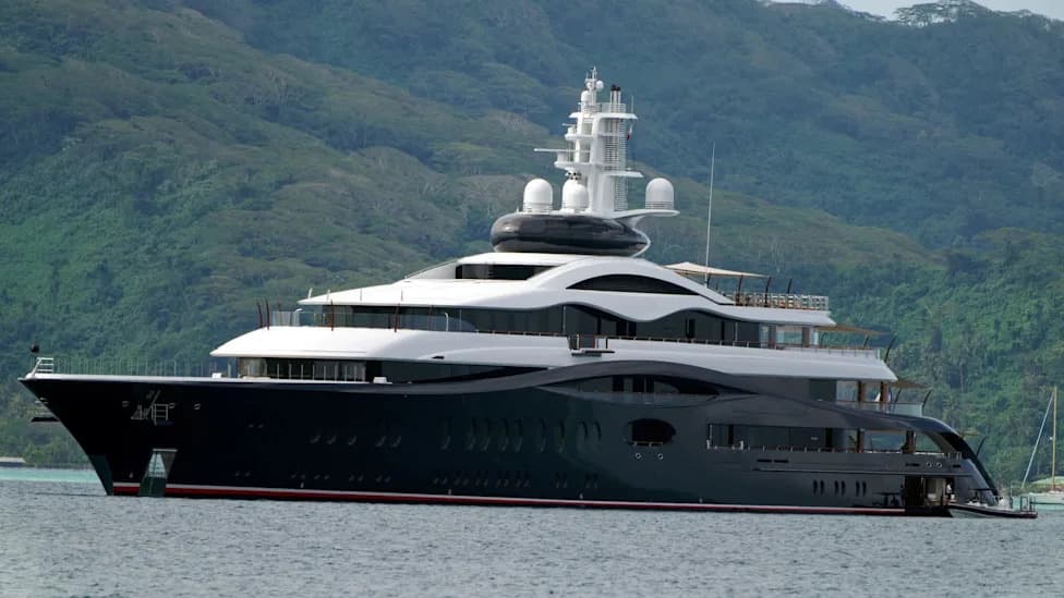 Zuckerberg’s 387‑Foot Superyacht Burned an Estimated $6.5M in Fuel Before Showing Up in Seattle