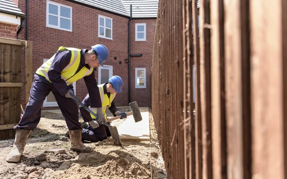 Construction Apprentices Quitting as Shortage of Homes Leaves Few Training Sites