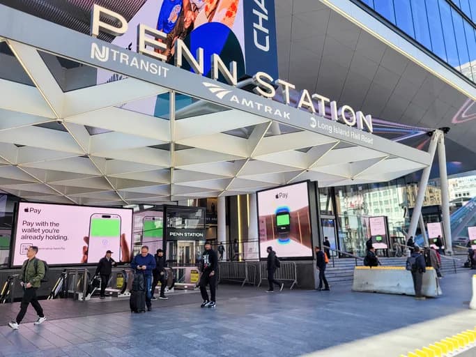 Would Penn Station Become 'Trump Station'? Federal Request Sparks New York Backlash