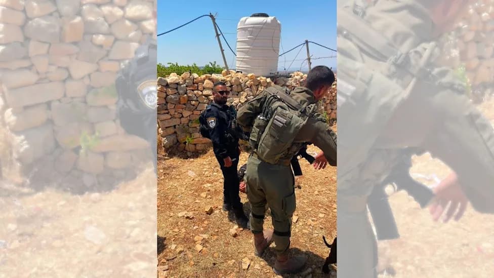 Seven Palestinians Arrested Near Beitar Illit; Assault Weapons and Incendiary Materials Seized