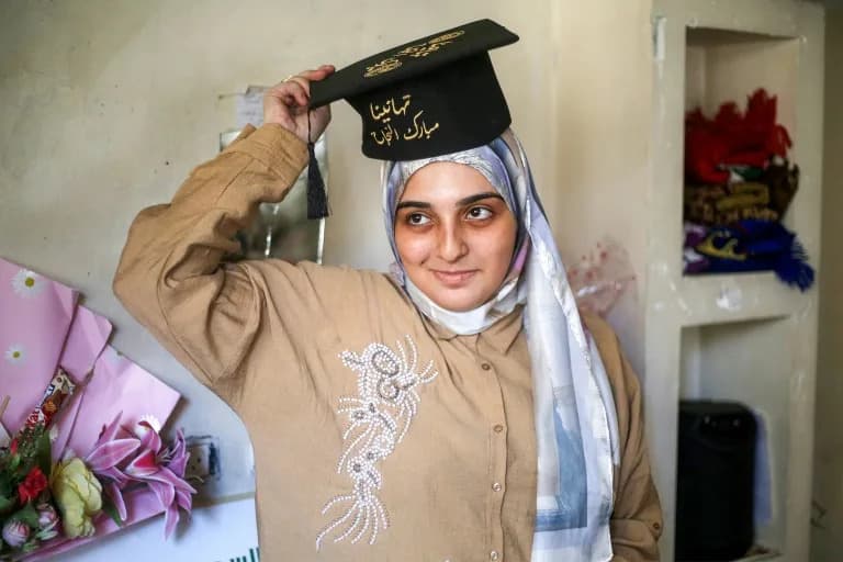 Against All Odds: Gaza Teen Tops Tawjihi With 99.9% After Losing Father and Home