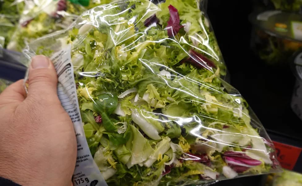 Could Federal Budget Cuts Have Worsened the Record Cyclospora Outbreak?