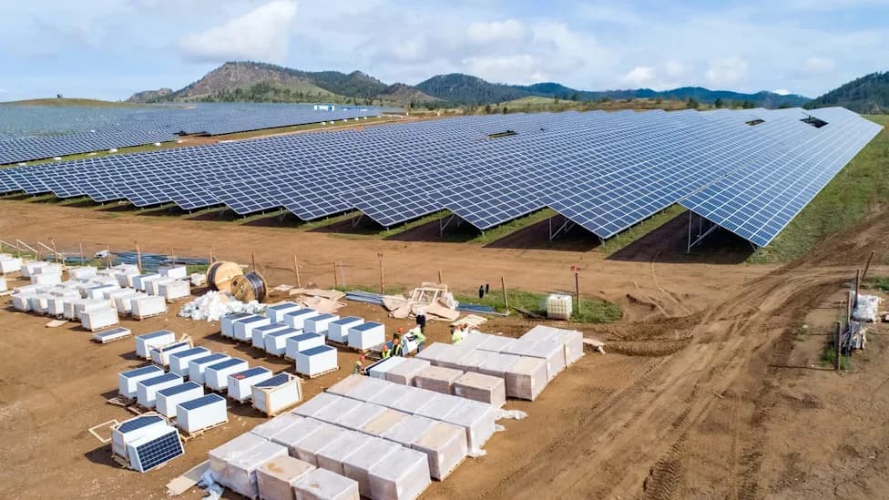U.S. Renewables Reach 30% of Electricity Supply; Solar Could Surpass Natural Gas by Spring 2027