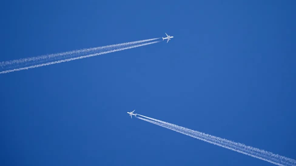 Contrails, Not Chemtrails: How a 1996 Air Force Paper Fueled a Persistent Myth