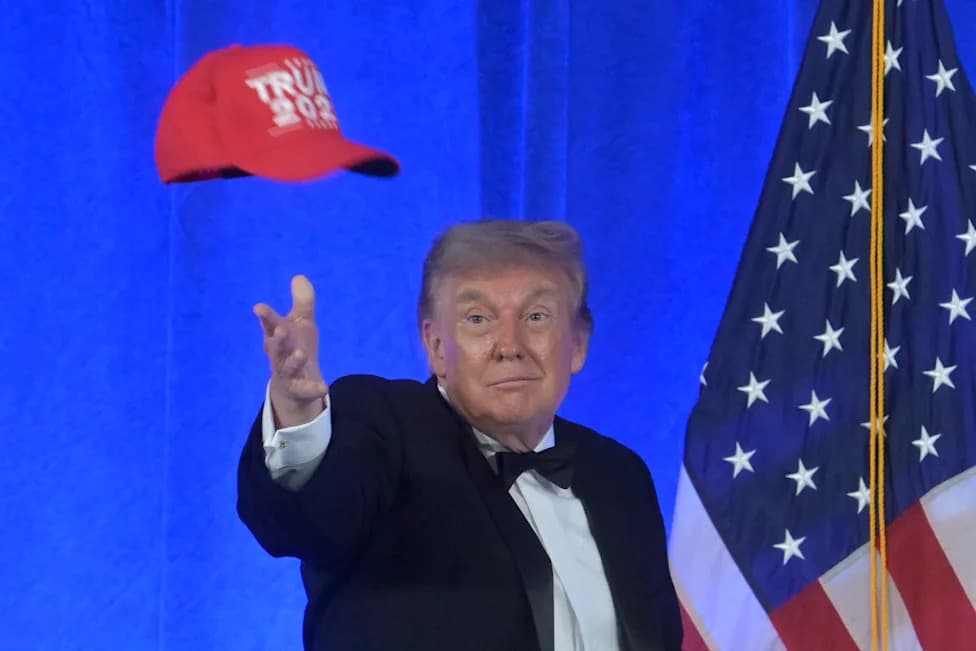 Rescheduled Correspondents' Dinner at the Waldorf: A Long, Tense Night With Trump and the Press