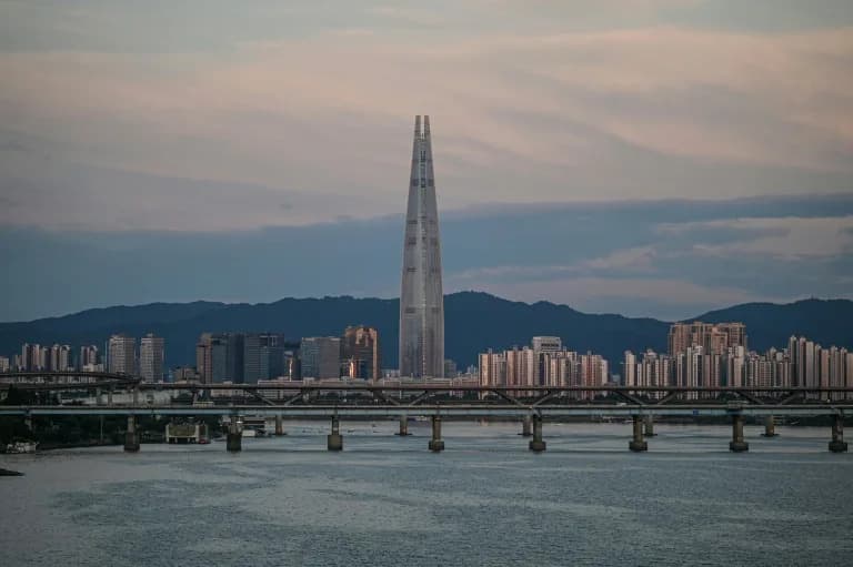 AI Cameras on Seoul's Han River Bridges Help Prevent Suicides — But A Deeper Crisis Remains