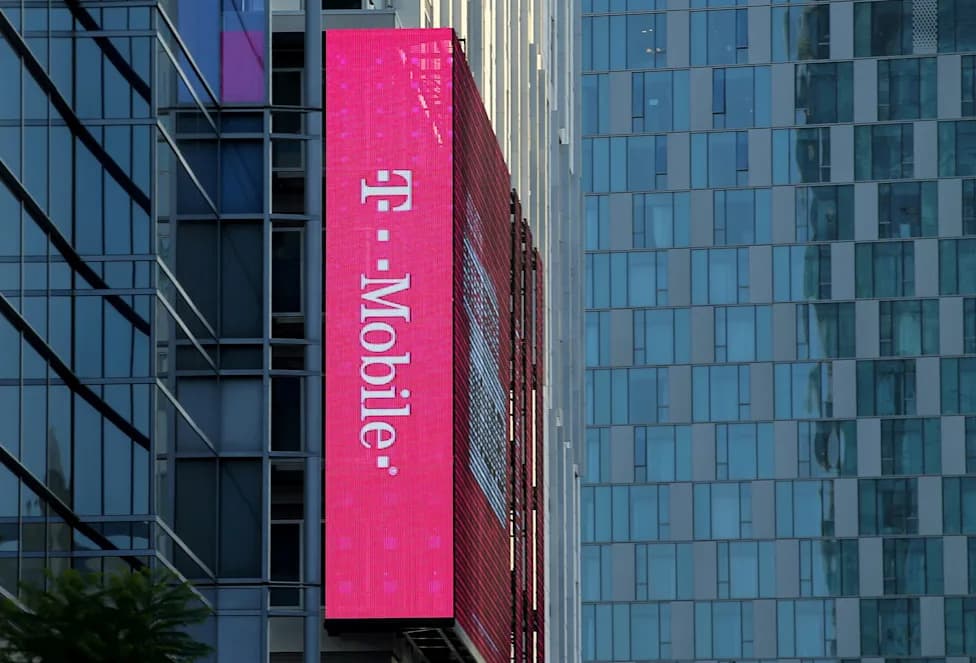 Is T‑Mobile Down? What To Know About The Nationwide Outage And 'SOS' Alerts