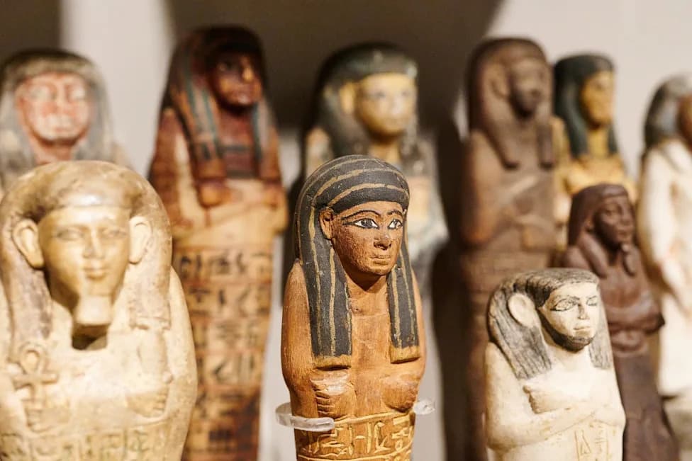 Archaeologists Find 560 Ushabti and a Baffling Burial Ritual in a 2,600-Year-Old Egyptian Tomb