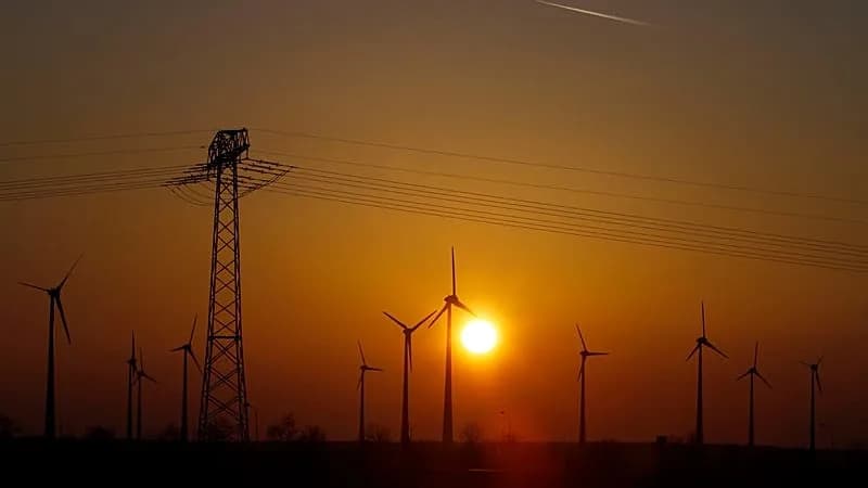Renewables and Heat Pumps Could Cut EU LNG Needs by ~25% by 2030, IEEFA Finds