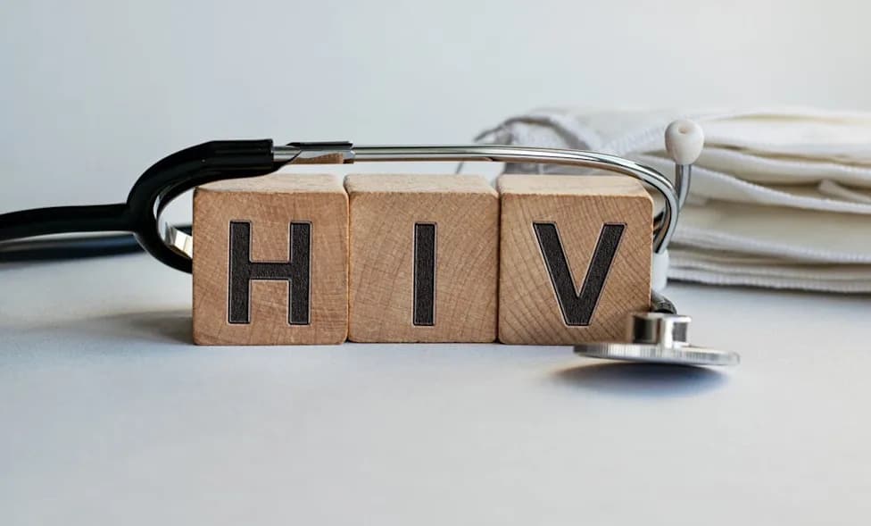 Phase IIIb VOGUE Trial: ViiV’s Two‑Drug Dovato Matches Biktarvy in Treatment‑Naïve Adults