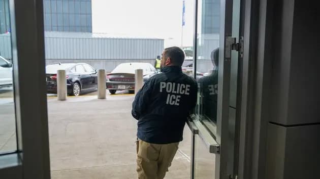 NYT: ICE Increasing Airport Arrests Targeting Travelers With Expired Visas — Lawyers Advise Against Domestic Air Travel