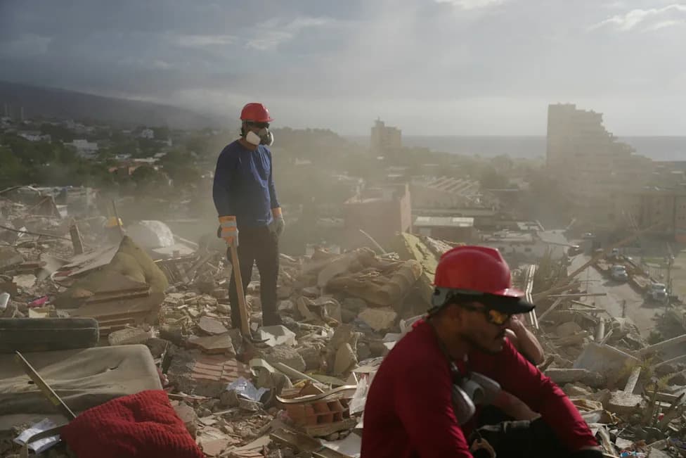 After Venezuela's Devastating Quakes, Experts Warn Of Looming Environmental And Public Health Crises
