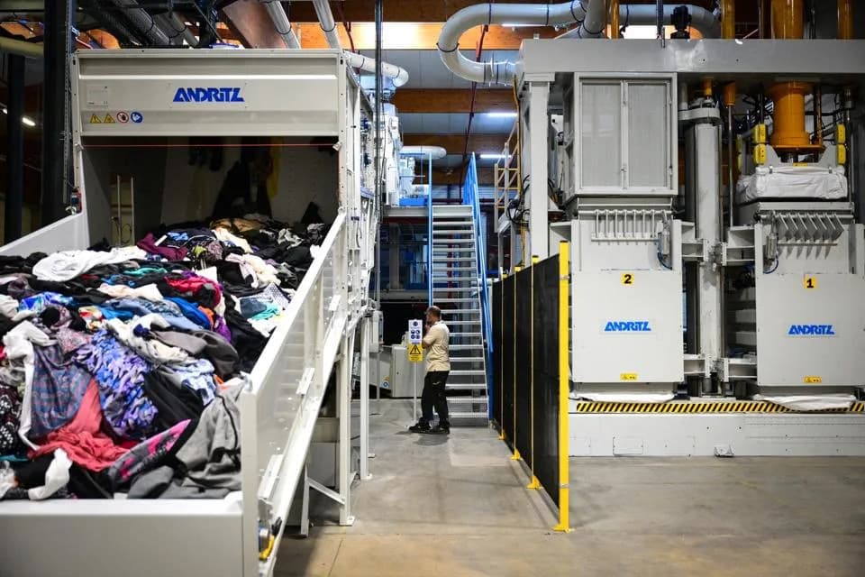 Textile Production Leaks Tens of Thousands of Tonnes of Microfibres—Combined Fixes Could Cut Emissions by Up to 95%