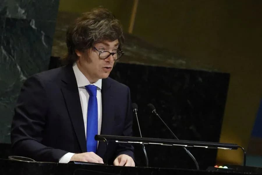 Milei Enacts Emergency Decree to Bar or Expel Foreigners Over 'Anti‑Argentina' Hate