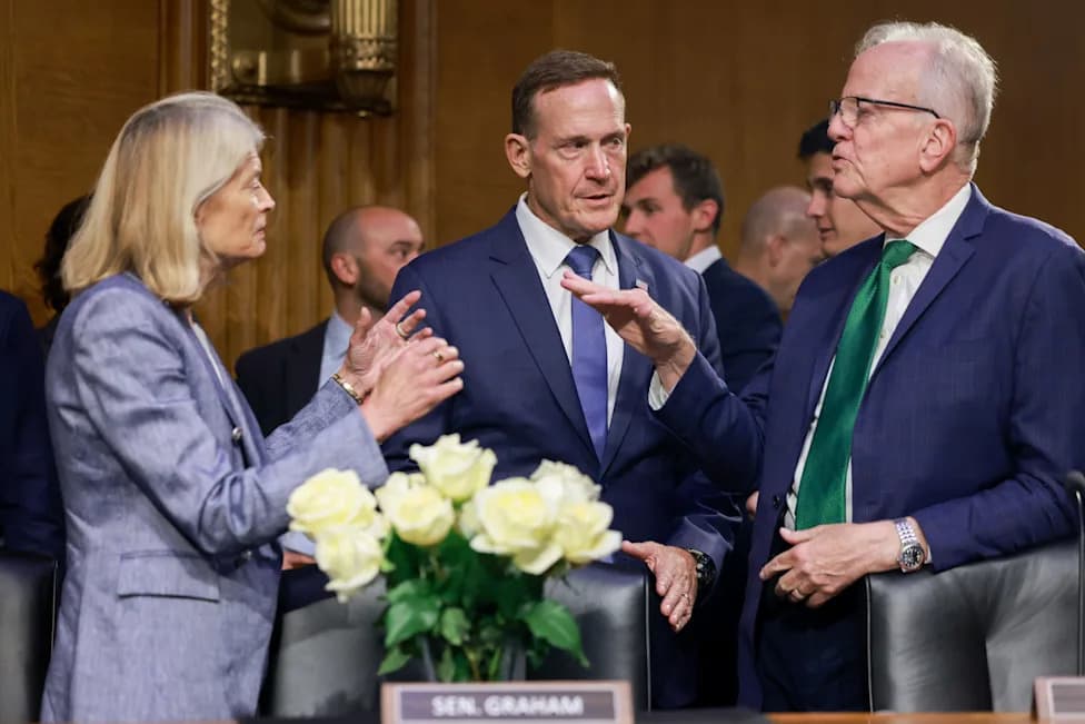 Senate Blocks War-Powers Measure 49-50 as Three GOP Senators Break Ranks