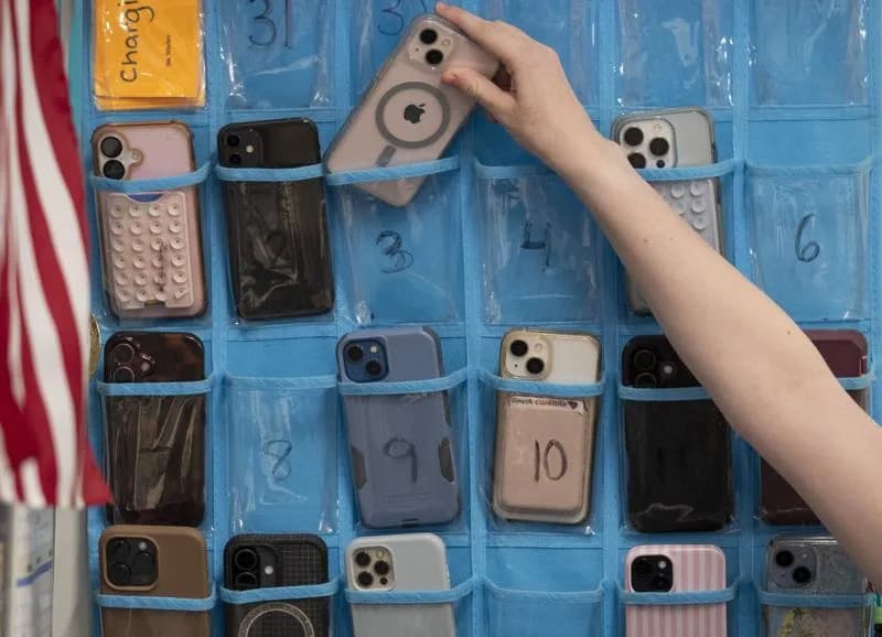 Courtroom Clash: Nearly 1,000 School Districts Sue Social Media Firms Over Student Harm