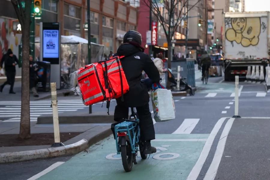 NYC Delivery Workers Net $104M in Tips Since New Tipping Law Took Effect; $184M Projected Annually