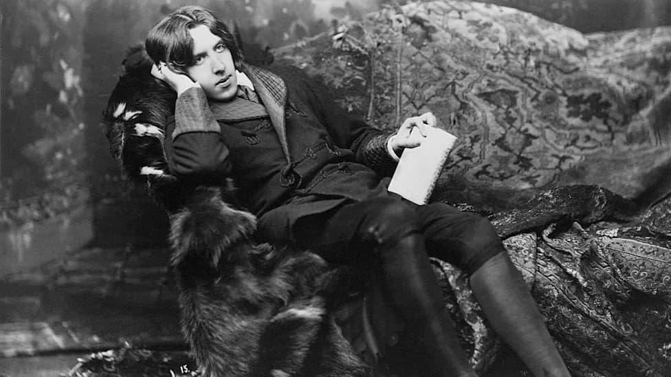Oscar Wilde Suite Rediscovered During Restoration Of Fire-Damaged Royal Albion Hotel