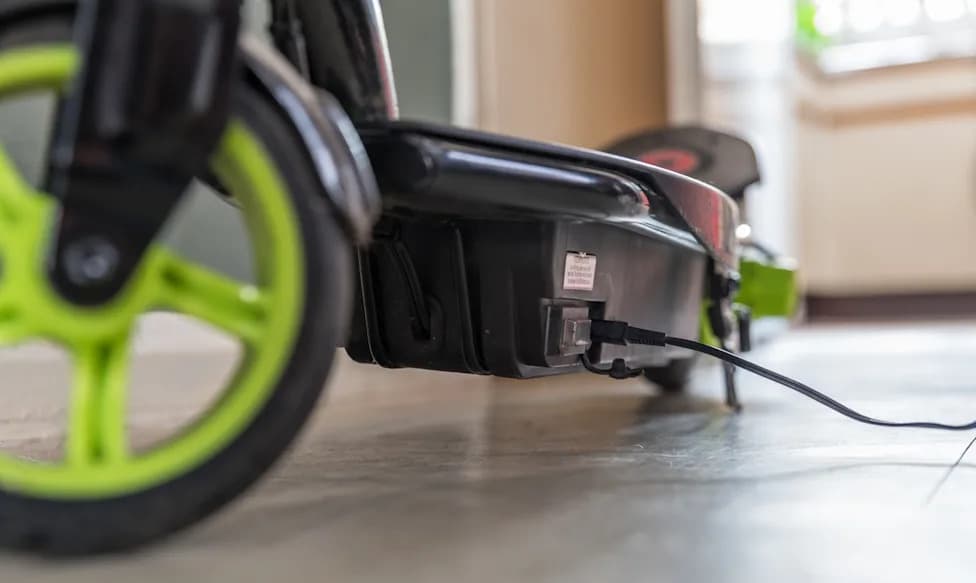 U.S. Proposes Stricter E‑Bike and E‑Scooter Battery Rules To Cut Garage Fire Risk