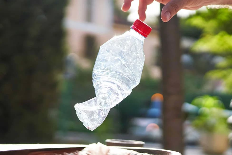 Engineered 'Living Plastic' Self-Destructs in Six Days — Reportedly Leaves No Microplastics