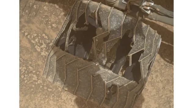 Curiosity's Wheels After 14 Years: New Images Reveal Holes, Cracks and Ongoing Resilience