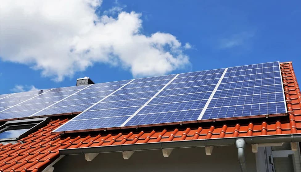 284 Distributed-Solar Policy Actions Across 45 States, D.C. and Puerto Rico in Q2 2026 — Report