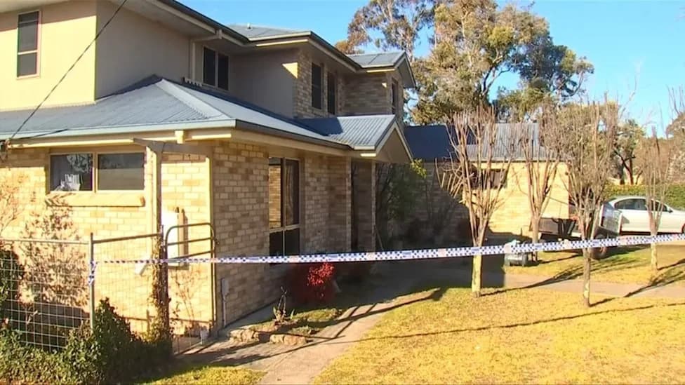 Mysterious Good Samaritan Enters Burning Home, Carries Five Toddlers to Safety