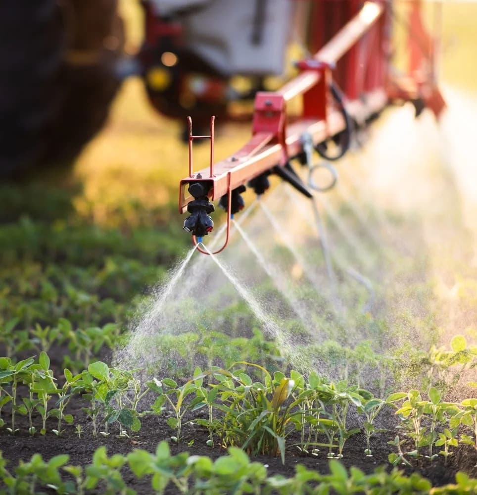 Meta-Analysis Links Occupational Pesticide Exposure to Higher ALS Risk — Association Not Proven Causal