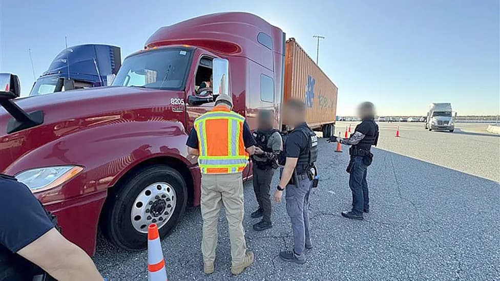 After Purging 24,000 Truckers, Washington Rushes To Fast‑Track Veterans — A Safety Trade‑Off?