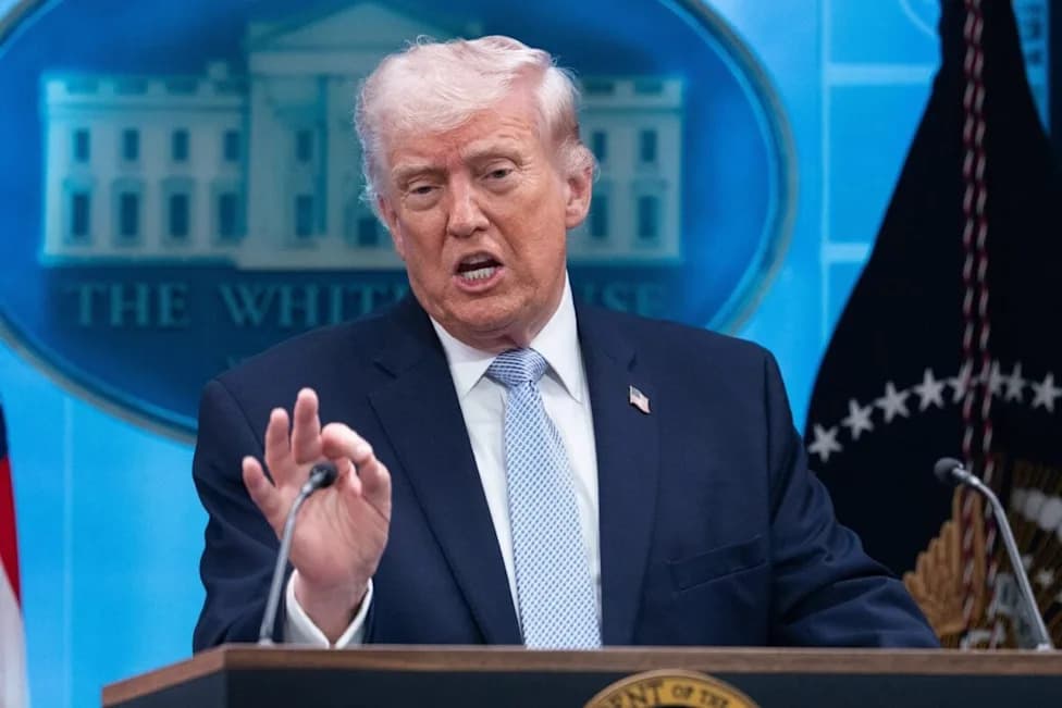 Trump Denies Camp David Clash With Hegseth Over Reported Munitions Shortages