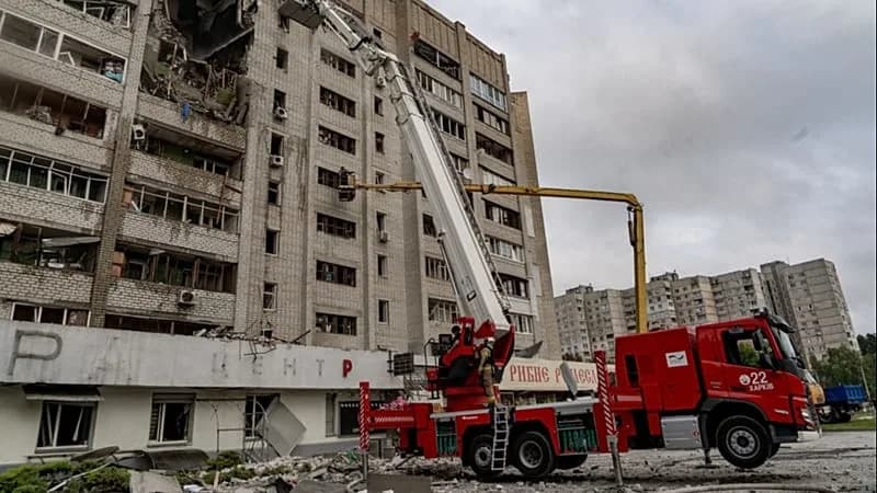 13 Killed, About 90 Wounded After Intense Overnight Strikes Across Ukraine and Border Regions