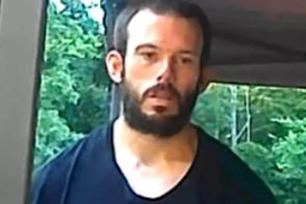 Man Arrested After Three-Day Manhunt in Alleged Killing and Arson of His 70-Year-Old Father